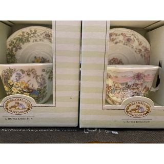 ロイヤルドルトン(Royal Doulton)の【COTALU様専用】ブランベリーヘッジ　ティーカップ&ソーサー(食器)