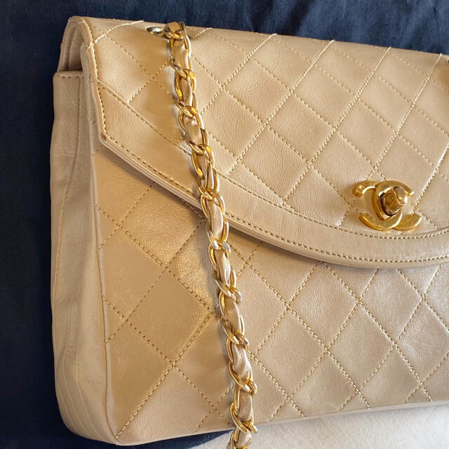 CHANEL(シャネル)のCHANEL マトラッセ　チェーンバッグ　ヴィンテージ レディースのバッグ(ショルダーバッグ)の商品写真