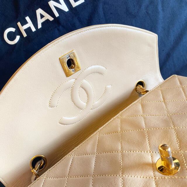 CHANEL(シャネル)のCHANEL マトラッセ　チェーンバッグ　ヴィンテージ レディースのバッグ(ショルダーバッグ)の商品写真