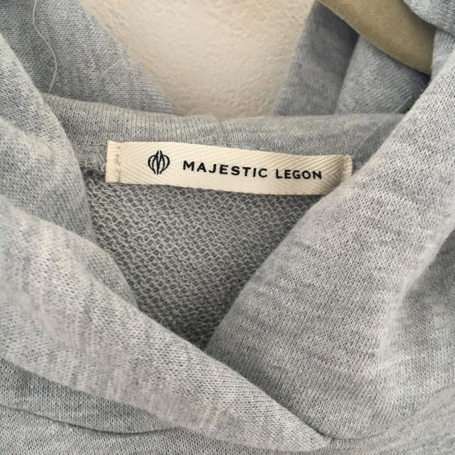 MAJESTIC LEGON(マジェスティックレゴン)のマジェスティックレゴン✨未使用パーカー レディースのトップス(パーカー)の商品写真