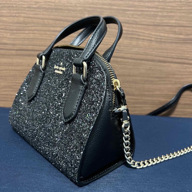 kate spade new york(ケイトスペードニューヨーク)のケイトスペード　グリッターバック レディースのバッグ(ショルダーバッグ)の商品写真