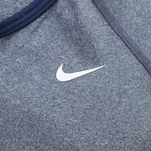 NIKE(ナイキ)のナイキ　NIKE　セパレート　水着　ジム　プール　新品　ジッパー　フィットネス レディースの水着/浴衣(水着)の商品写真