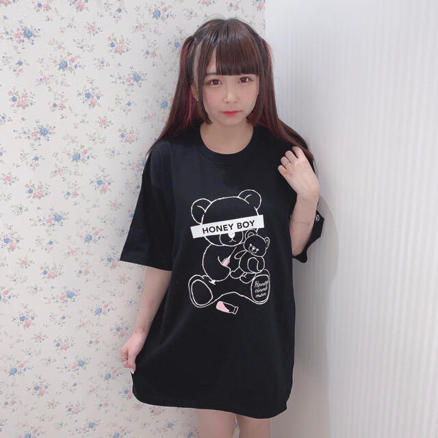 honey    cinnamon  ハニーシナモン BIG Tシャツ ブラック