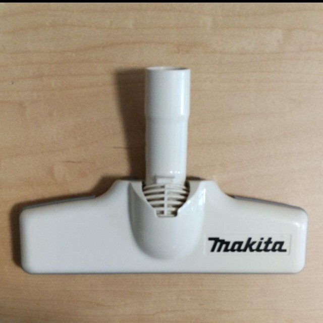 Makita(マキタ)の晴れて売り切れました(^o^)v♪makita CL105D 充電式コードレス スマホ/家電/カメラの生活家電(掃除機)の商品写真