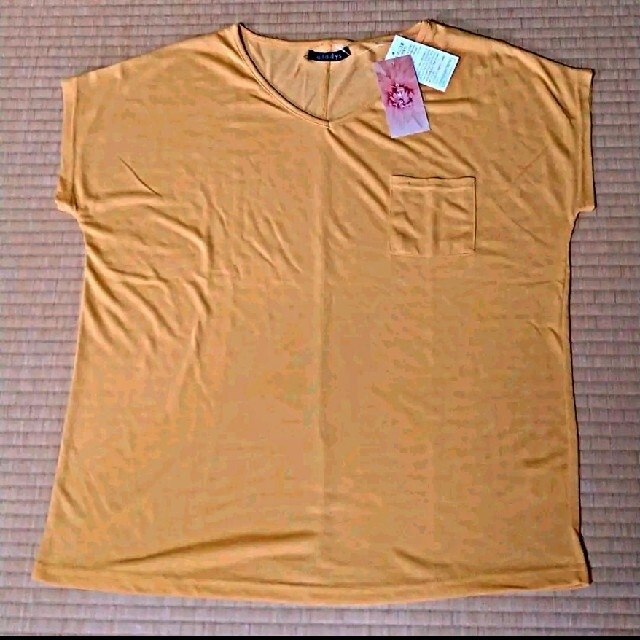 clear(クリア)のclear 半袖 Tシャツ 黄色 M レディースのトップス(Tシャツ(半袖/袖なし))の商品写真