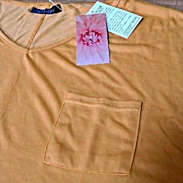 clear(クリア)のclear 半袖 Tシャツ 黄色 M レディースのトップス(Tシャツ(半袖/袖なし))の商品写真
