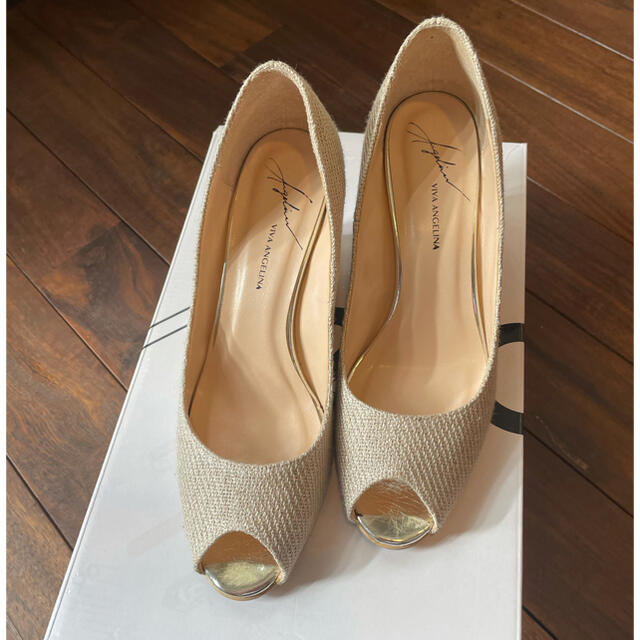 VIVA ANGELINA(ビバアンジェリーナ)の美品✨VIVAANGELINAオープントゥーパンプス  レディースの靴/シューズ(ハイヒール/パンプス)の商品写真