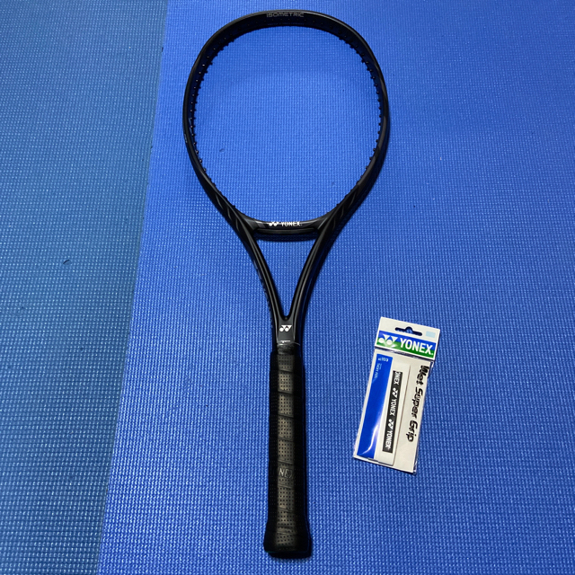 超美品　YONEX  Vcore  98