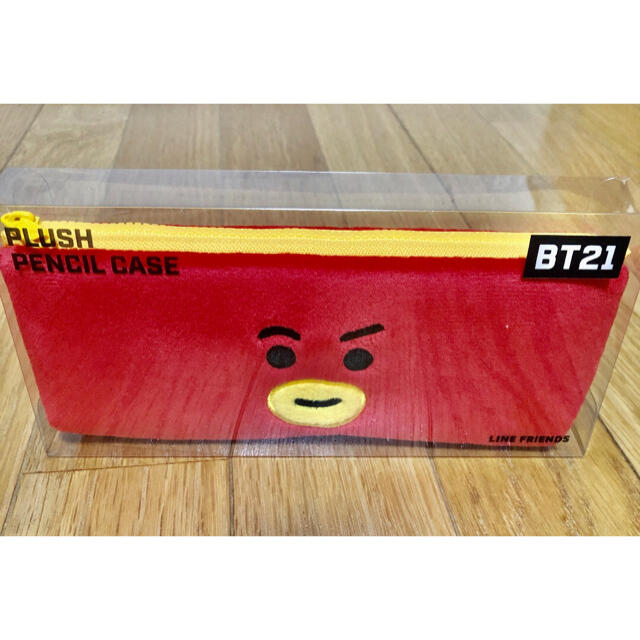 防弾少年団(BTS)(ボウダンショウネンダン)のBT21 ペンケース　TATA タタ エンタメ/ホビーのタレントグッズ(アイドルグッズ)の商品写真