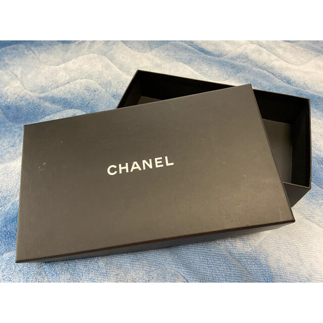 CHANEL(シャネル)のCHANEL♡空箱 レディースのバッグ(ショップ袋)の商品写真