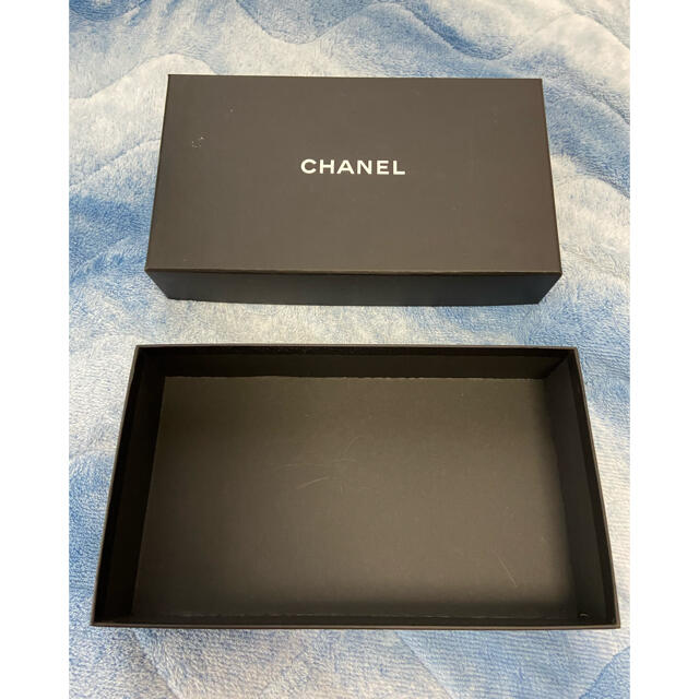 CHANEL(シャネル)のCHANEL♡空箱 レディースのバッグ(ショップ袋)の商品写真