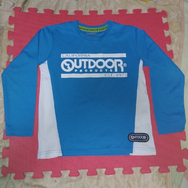 OUTDOOR(アウトドア)のOUTDOOR 長袖シャツ　140cmプラスCONVERSE キッズ/ベビー/マタニティのキッズ服男の子用(90cm~)(Tシャツ/カットソー)の商品写真