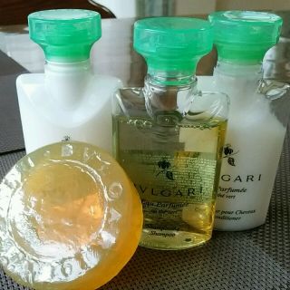 ブルガリ(BVLGARI)の＊ブルガリ　アメニティセット＊(旅行用品)