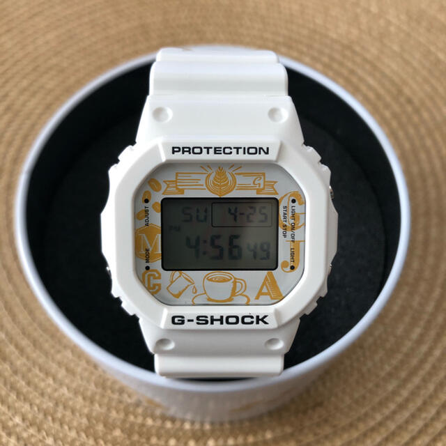 G-SHOCK(ジーショック)のG-SHOCK ジョージアモデル クラフトマン1500個限定 ホワイト メンズの時計(腕時計(デジタル))の商品写真