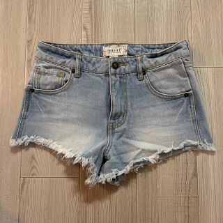 フォーエバートゥエンティーワン(FOREVER 21)のForever21☆デニムショートパンツ(ショートパンツ)