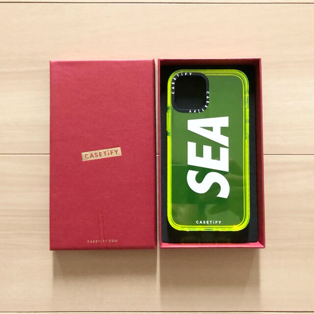 CASETIFY WDS SIGNATURE(SEA) CASE　ネオンイエロー