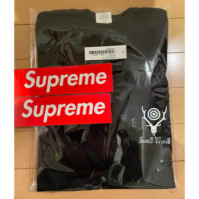 Supreme(シュプリーム)のSupreme SOUTH2 WEST8 Pocket L/S S ロンT メンズのトップス(Tシャツ/カットソー(七分/長袖))の商品写真