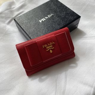 プラダ(PRADA)の【箱Gカード付き】PRADA プラダ キーケース リボン(キーケース)