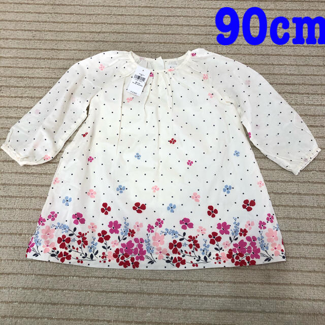 GAP Kids(ギャップキッズ)のGAP 90cm 花柄チュニック　新品　タグ付き　白　女の子 キッズ/ベビー/マタニティのキッズ服女の子用(90cm~)(ワンピース)の商品写真