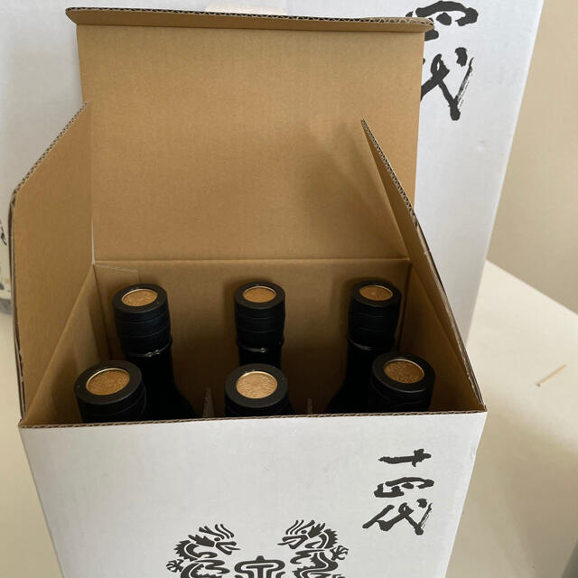 十四代 特吟 純米大吟醸 18本セット 十四代 特吟 純米大吟醸 18本セット