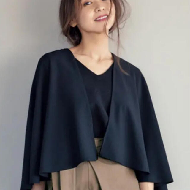 高評価のおせち贈り物 美品です!!ADOREアドーア ショール付きニット