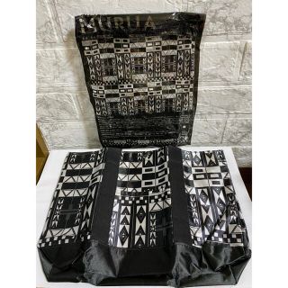 ムルーア(MURUA)のMURUAサテン素材トートバッグエコバッグムルーア(トートバッグ)