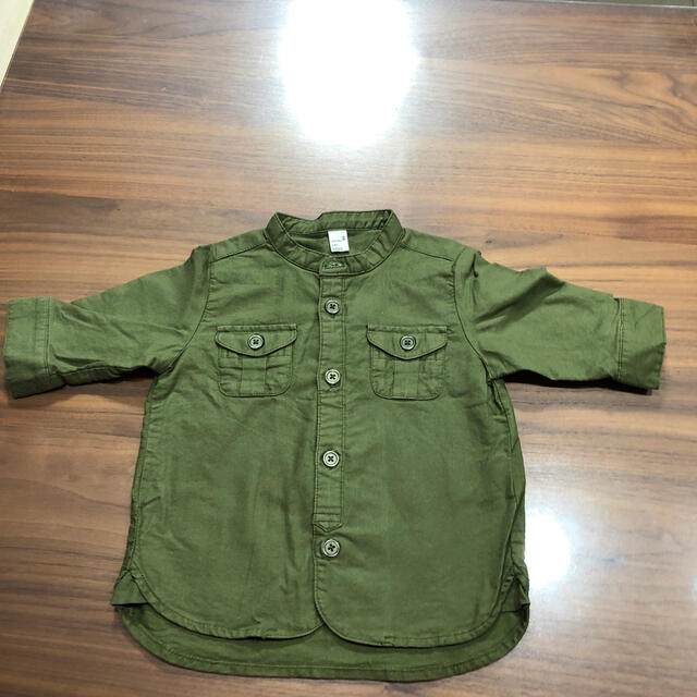 F.O.KIDS(エフオーキッズ)の美品　アプレクール　5部袖シャツ　80サイズ キッズ/ベビー/マタニティのベビー服(~85cm)(シャツ/カットソー)の商品写真