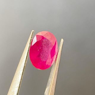 ルビー ルース  オーバルミックスカット 0.9ct(各種パーツ)