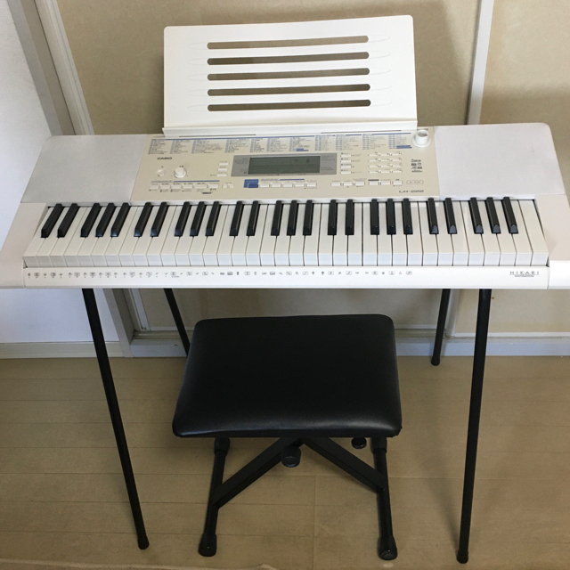 CASIO(カシオ)の【さくら0302’s shop様】CASIO 電子キーボード LK-222  楽器の鍵盤楽器(キーボード/シンセサイザー)の商品写真