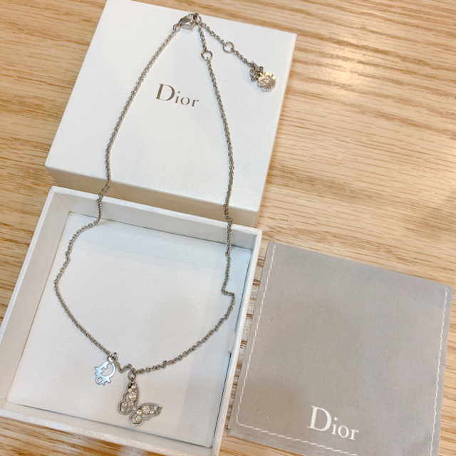 Dior ディオール バタフライネックレス