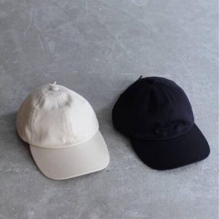 コモリ(COMOLI)の【新品】LE エルイー 6 PANEL CAP ブラック　レショップ (キャップ)