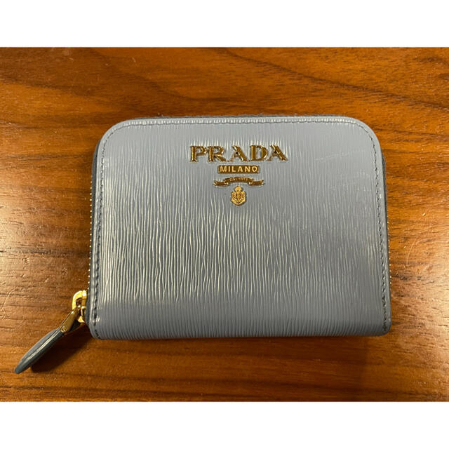 PRADA(プラダ)の【お取り置き中】プラダ コインケース ライトブルー レディースのファッション小物(コインケース)の商品写真