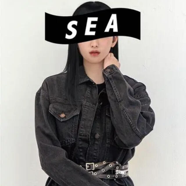 SEA(シー)のWDS × XXX (feat. RIA) T-shirt / BLACK  メンズのトップス(Tシャツ/カットソー(半袖/袖なし))の商品写真