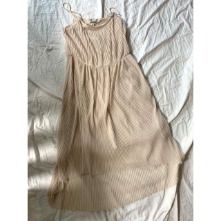 エイチアンドエム(H&M)のシフォンプリーツワンピース(ロングワンピース/マキシワンピース)