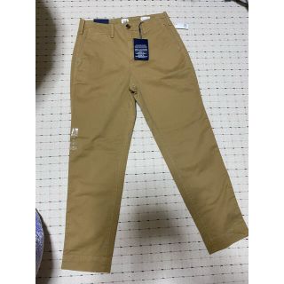 ギャップ(GAP)の新品未使用タグ付き　GAP ストレートカーキ　サイズ2 ベージュチノパン綿(チノパン)