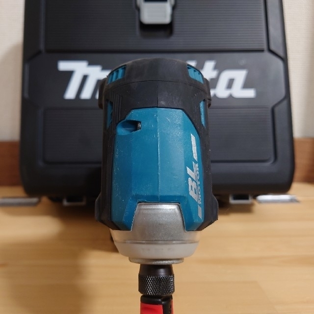 Makita(マキタ)のマキタ　18V　中古　インパクトドライバー　TD171DRGX スポーツ/アウトドアの自転車(工具/メンテナンス)の商品写真