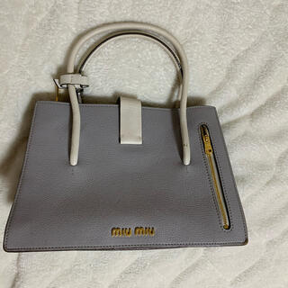 ミュウミュウ(miumiu)のmiumiu 2way bag(ショルダーバッグ)