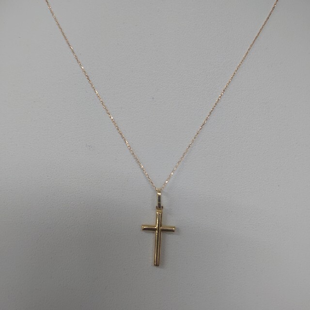 k18十字架ネックレス