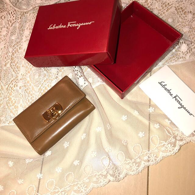 Salvatore Ferragamo(サルヴァトーレフェラガモ)のフェラガモ　キーケース レディースのファッション小物(キーケース)の商品写真