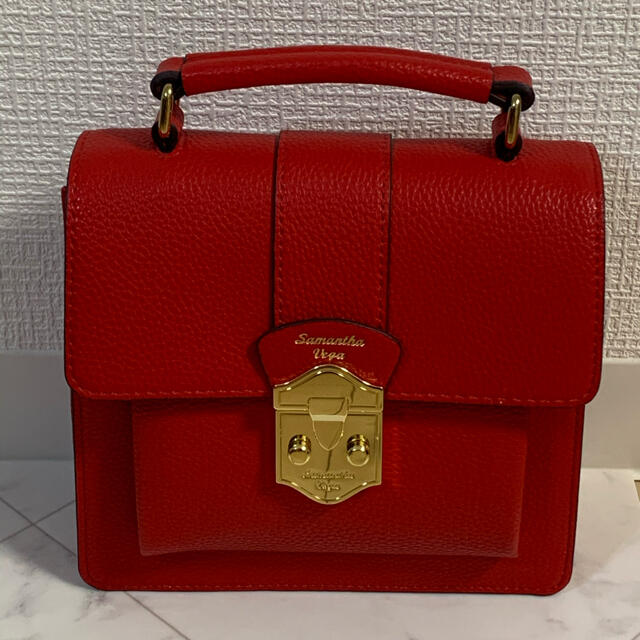 Samantha Thavasa(サマンサタバサ)の【えりぴょん様限定】サマンサタバサ　バック　赤 レディースのバッグ(ショルダーバッグ)の商品写真