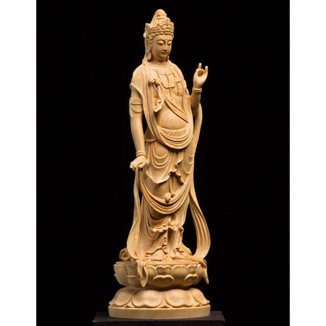 【 極上質 】貴重供養品 仏教美術 黄楊木精密細工《大勢至菩薩像》大師彫刻