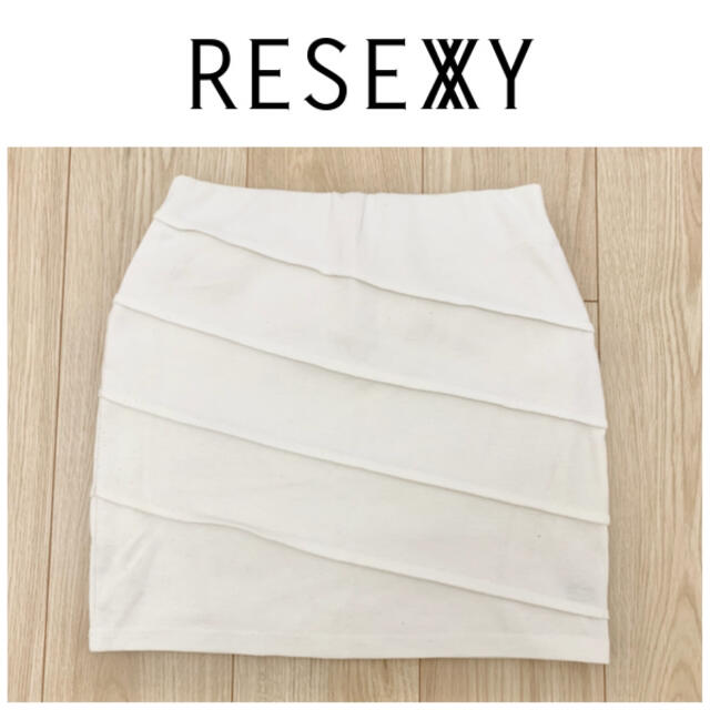 RESEXXY(リゼクシー)のRESEXXY タイトスカート レディースのスカート(ミニスカート)の商品写真