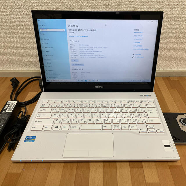 ノートパソコン 富士通 LIFEBOOK SH54/K