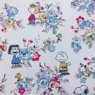 キャスキッドソン(Cath Kidston)の【新入荷】キャスキッドソン 可愛いスヌーピー 帆布生地 140cm×100cm(生地/糸)