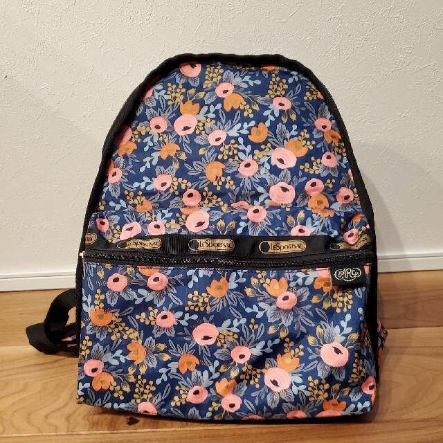 LeSportsac(レスポートサック)のLeSportsac レスポ 花柄 リュック 美品 コラボ ローザ レディースのバッグ(リュック/バックパック)の商品写真