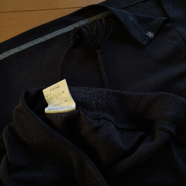 ベルメゾン(ベルメゾン)の大きいサイズの服黒色スカートのみ レディースのトップス(Tシャツ(半袖/袖なし))の商品写真