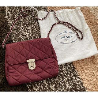 プラダ(PRADA)の値下げしました🖤PRADA  キルティング　チェーンバッグ　保証書あり(ショルダーバッグ)