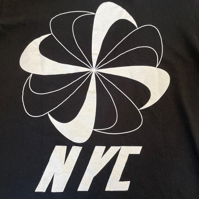 DLSM 風車ロゴ　NYC モノトーン　黒白Tシャツ メンズのトップス(Tシャツ/カットソー(半袖/袖なし))の商品写真