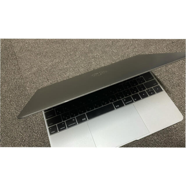 Mac (Apple)(マック)のMacBook 12インチ Early2015 スペースグレイ MJY32J/A スマホ/家電/カメラのPC/タブレット(ノートPC)の商品写真