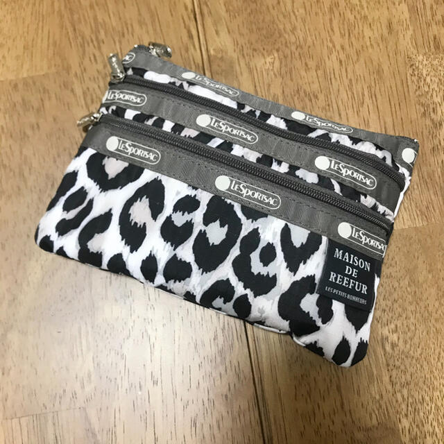 LeSportsac(レスポートサック)のレスポートサック メゾンドリーファー 3zip ポーチ レディースのファッション小物(ポーチ)の商品写真